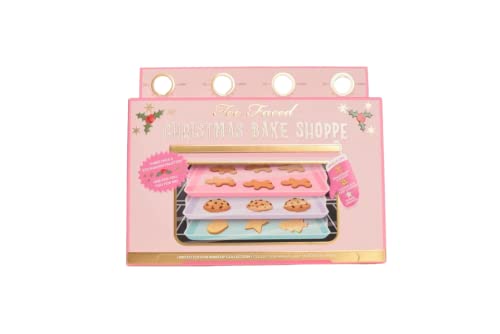 مجموعة مكياج Too Faced Christmas Bake Shoppe من Too Faced - لوحات مكياج للعيون والوجه في Ginger Snap ، و Chocolate Chip ، و Sugar Cookie ، و Better than Sex Mascara مجموعة مكياج Too Faced Christmas Bake Shoppe من Too Faced - لوحات مكياج للعيون والوجه في Ginger Snap ، و Chocolate Chip ، و Sugar Cookie ، و Better than Sex Mascara