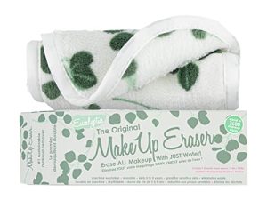 MakeUp Eraser ، امسح كل المكياج بالماء فقط ، بما في ذلك الماسكارا المقاومة للماء وكحل العيون وكريم الأساس وأحمر الشفاه والمزيد