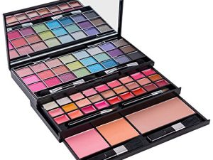 مجموعة مكياج SHANY Classy & Sassy All-in-One مع مرآة وأدوات تطبيق و 24 ظل عيون و 18 ملمع شفاه و 2 أحمر خدود و 1 برونزر.