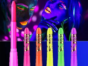 أقلام تلوين للوجه والجسم Saturey Glow in The Black Light ، ألوان نيون بلاك لايت متوهجة للجسم ، ألوان وجه فلورسنت لمستلزمات الحفلات المتوهجة ، هدايا عيد الميلاد من ماردي غرا ، 6 قطع